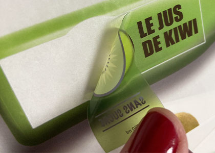 étiquette adhésive en clear-to-clear